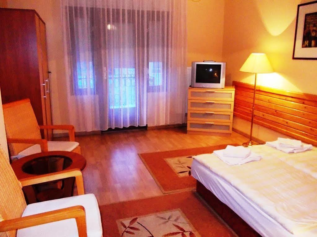 Villa City Center Hévíz Extérieur photo